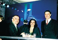 pan Begovič a sl. Jarošíková (Play&Win) a pan Stochowsky (LaudaBet.com)