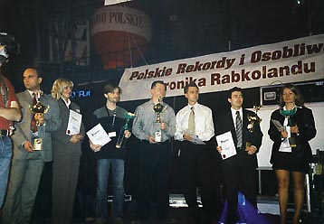 Veletr�n� komis� odm�n�n� v�t�zov�