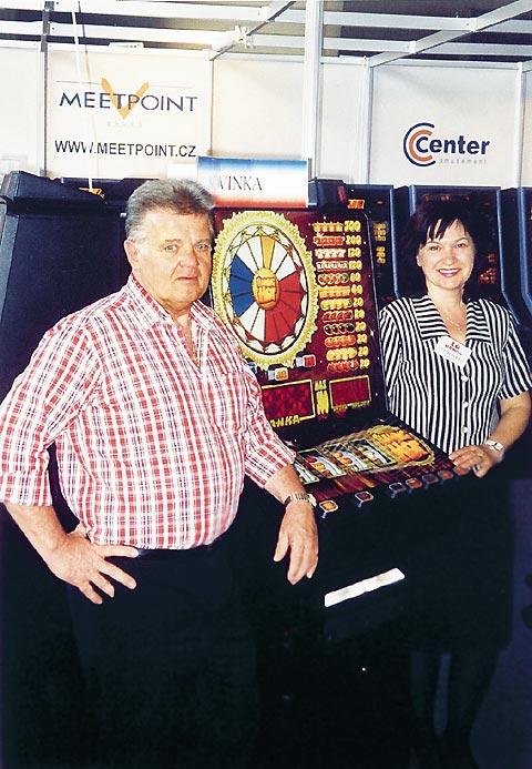 Pan Kick van Zutphen a pan� Leona van Zutphenov� z firmy MEETPOINT s novinkou FLAMING HOT