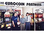 Zleva: p�nov� Mravec, Chmul�k a Lajda ze slovensk� firmy EUROCOIN PARTNERS