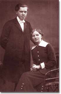 Josef Mach (1888-1945) s chotí Annou